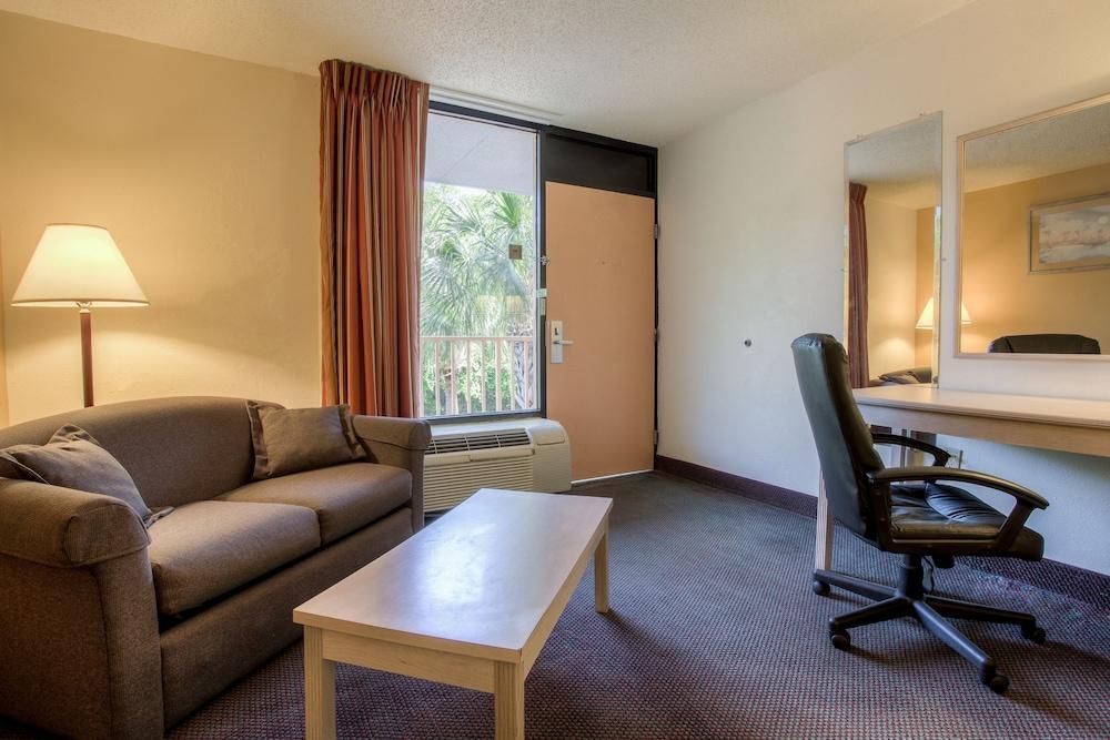 Quality Inn & Suites St Augustine Beach Area St. Augustine Beach Dış mekan fotoğraf